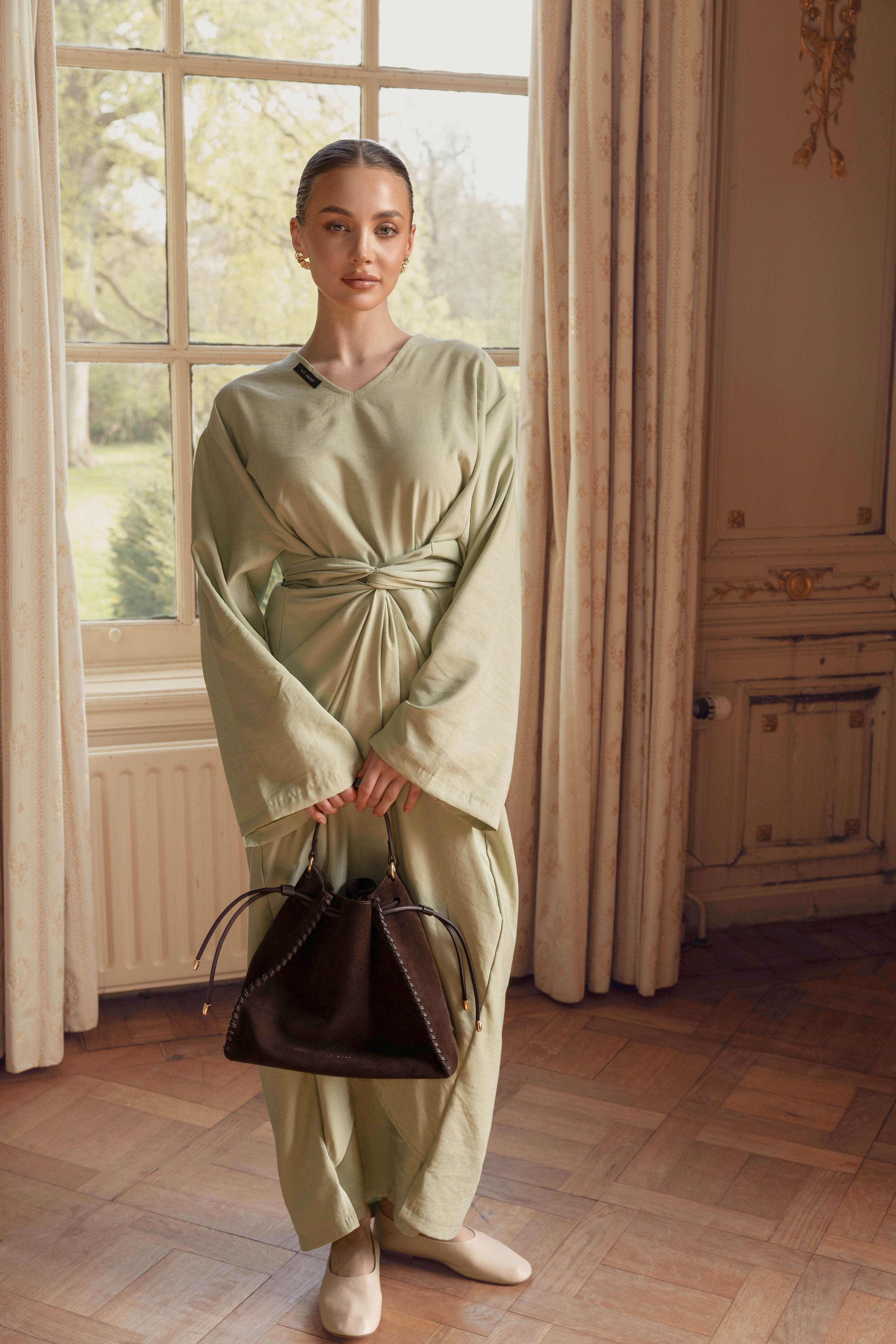 Twist Charm Abaya - Willow