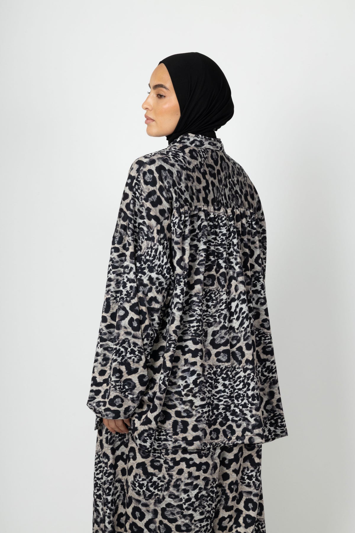 Wide Twinset - Monochrome Animal