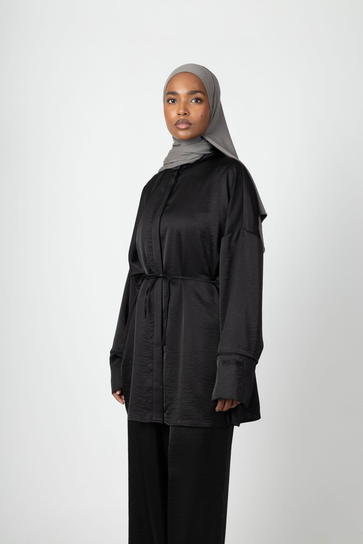Silky Flow Pants - Black