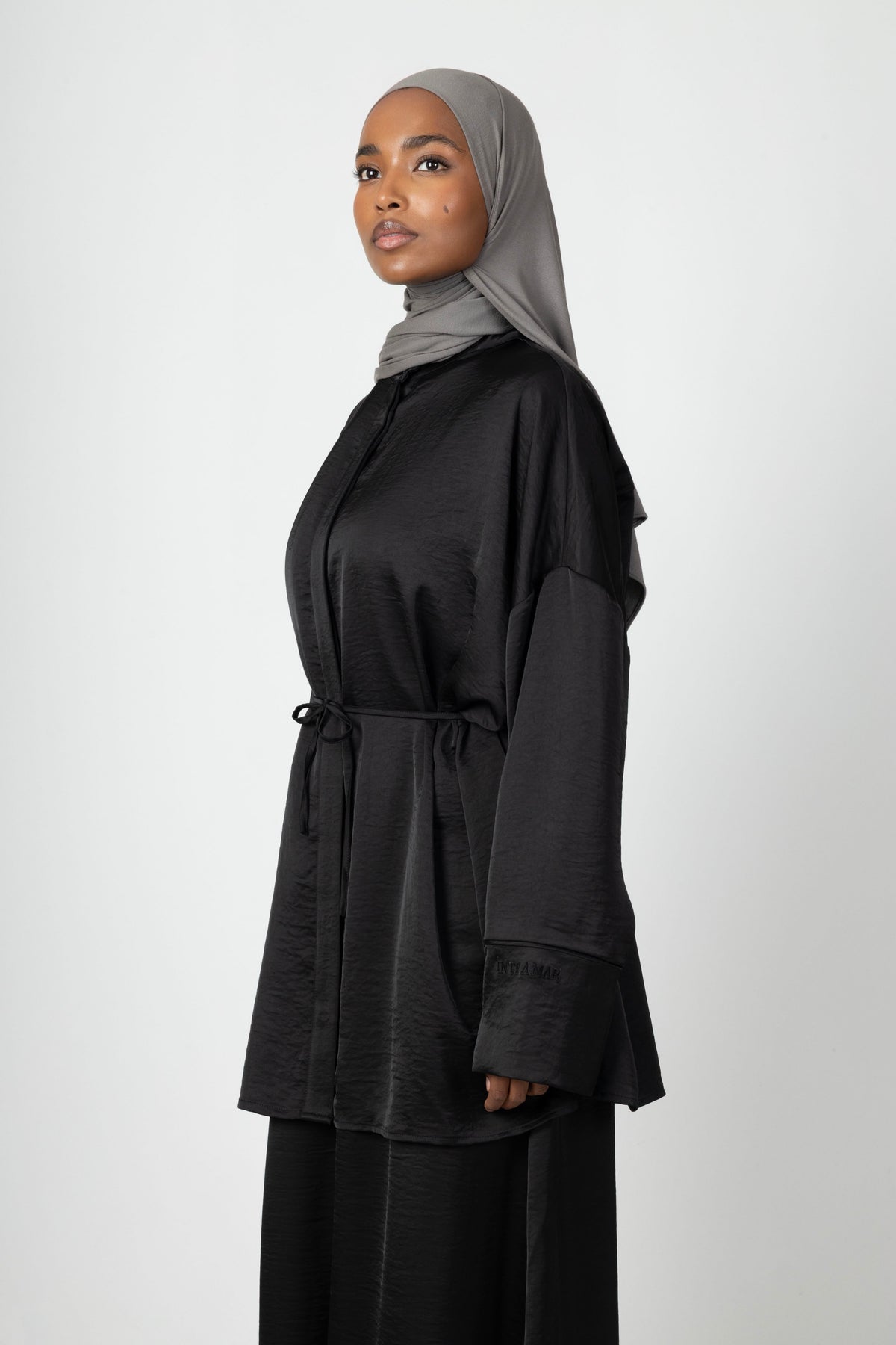 Silky Flow Blouse - Black