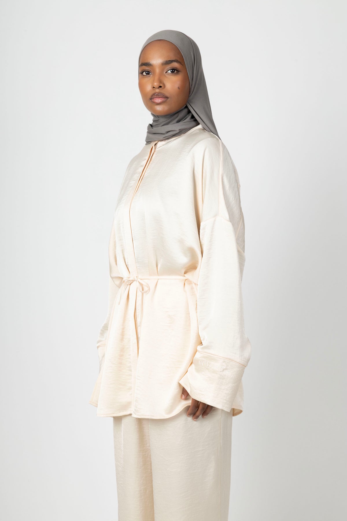 Silky Flow Blouse - Pearl