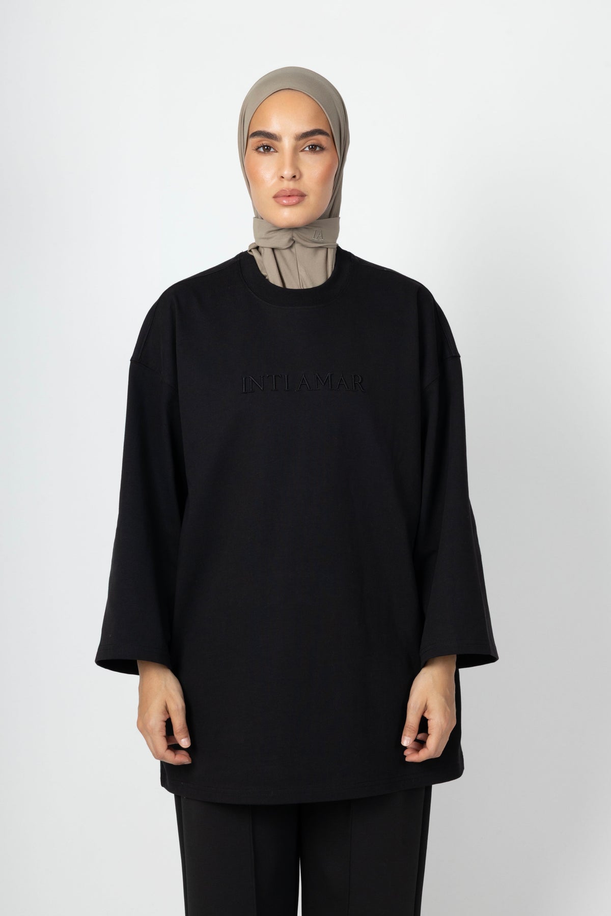 Oversized Essence Shirt - Black