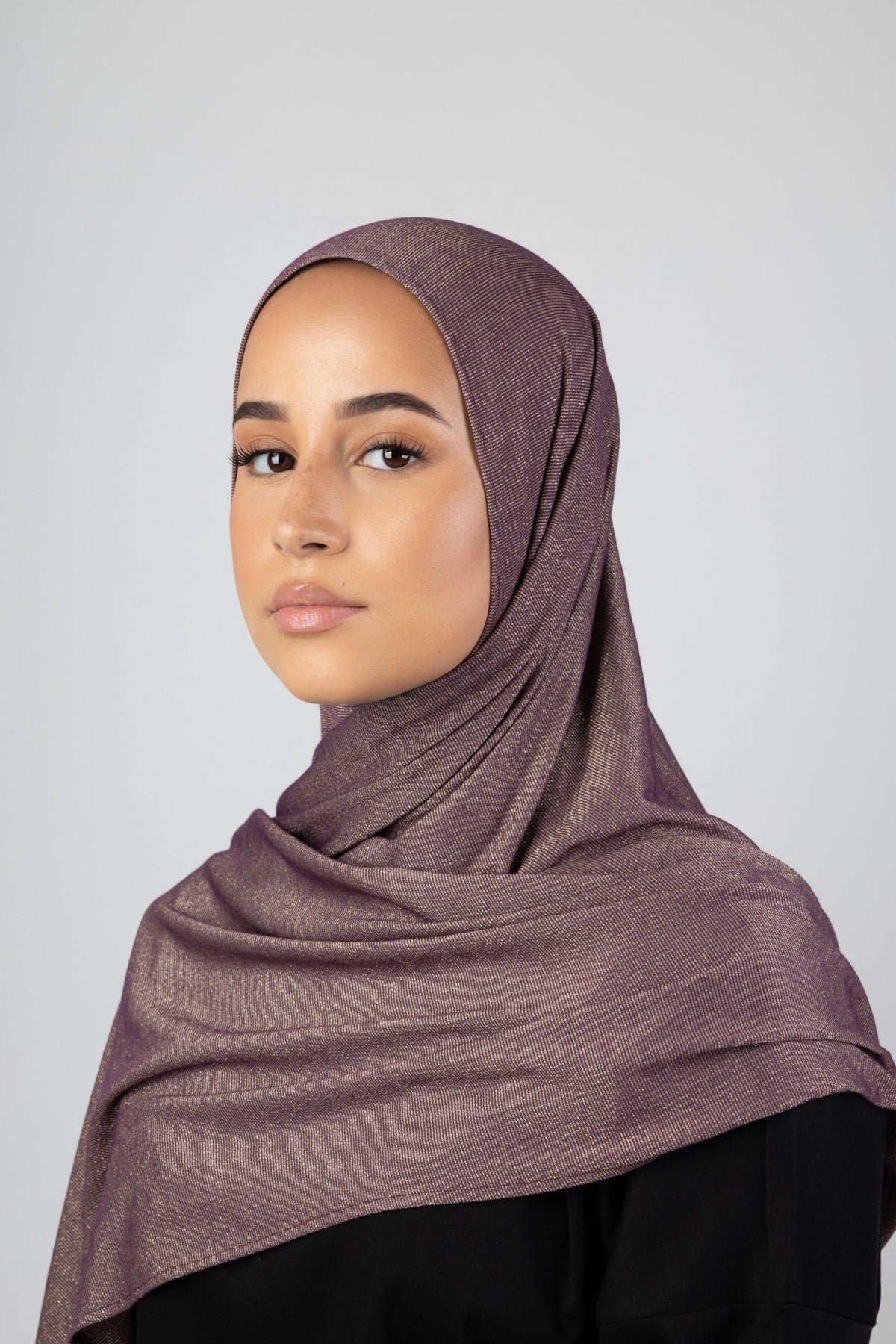 Luma Glow Hijab - Berry