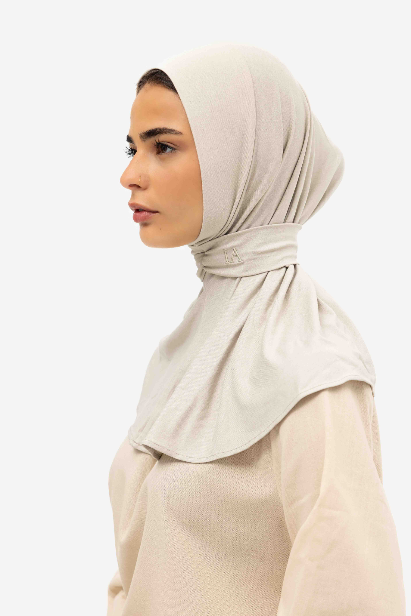 Luma Feather - Silk Grey