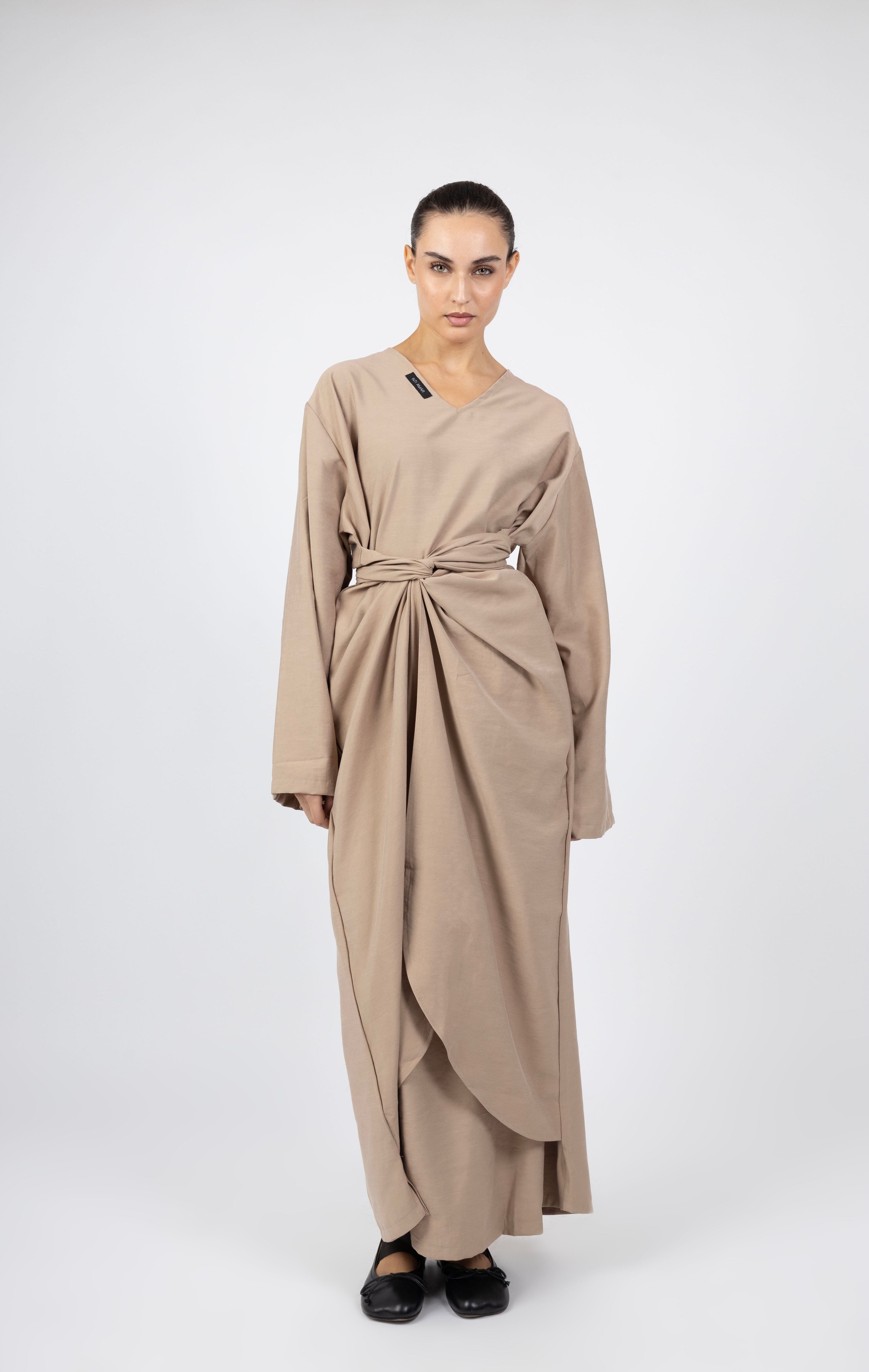 Twist Charm Abaya - Beige