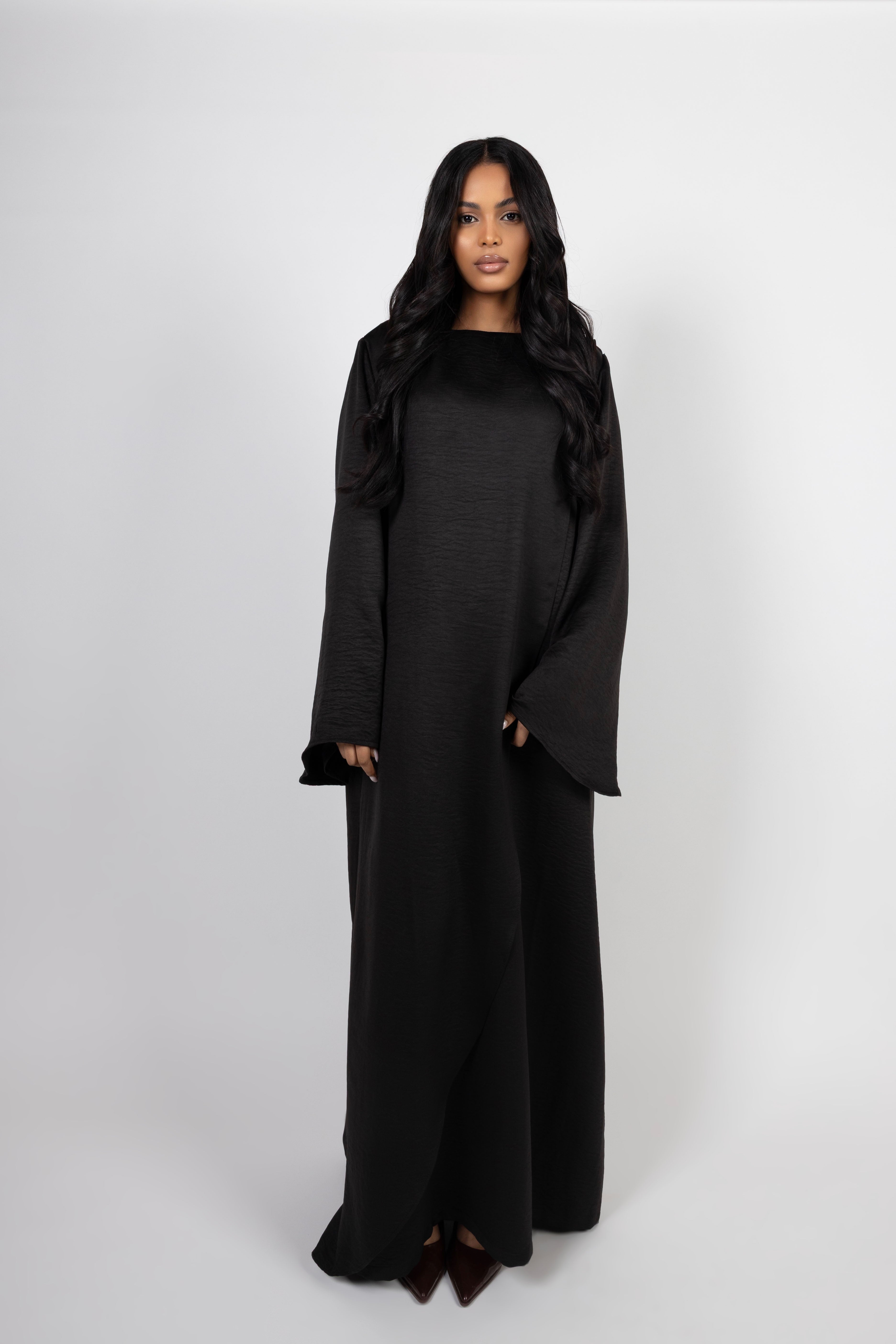 Contour Dress – Black