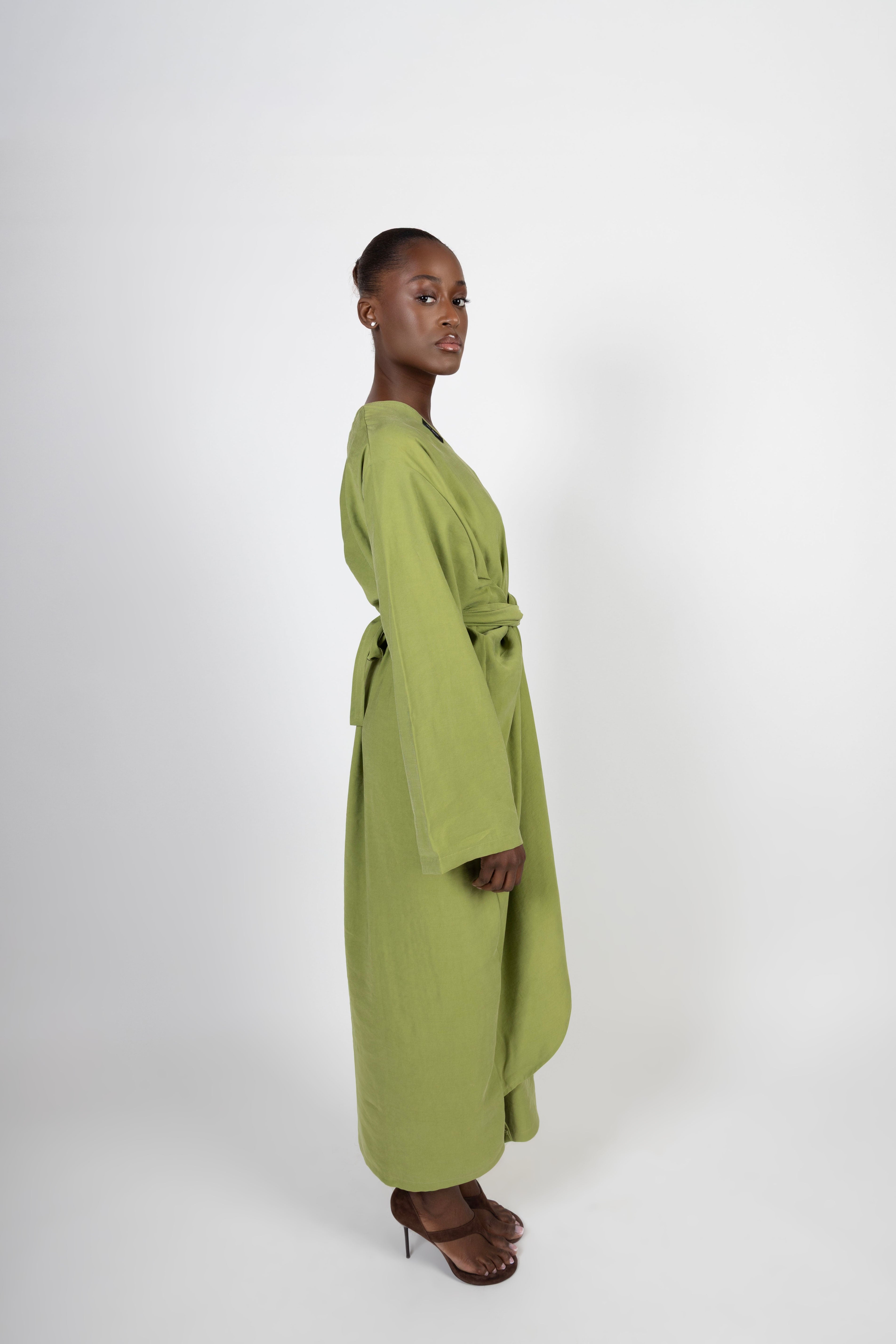 Twist Charm Abaya - Pistachio