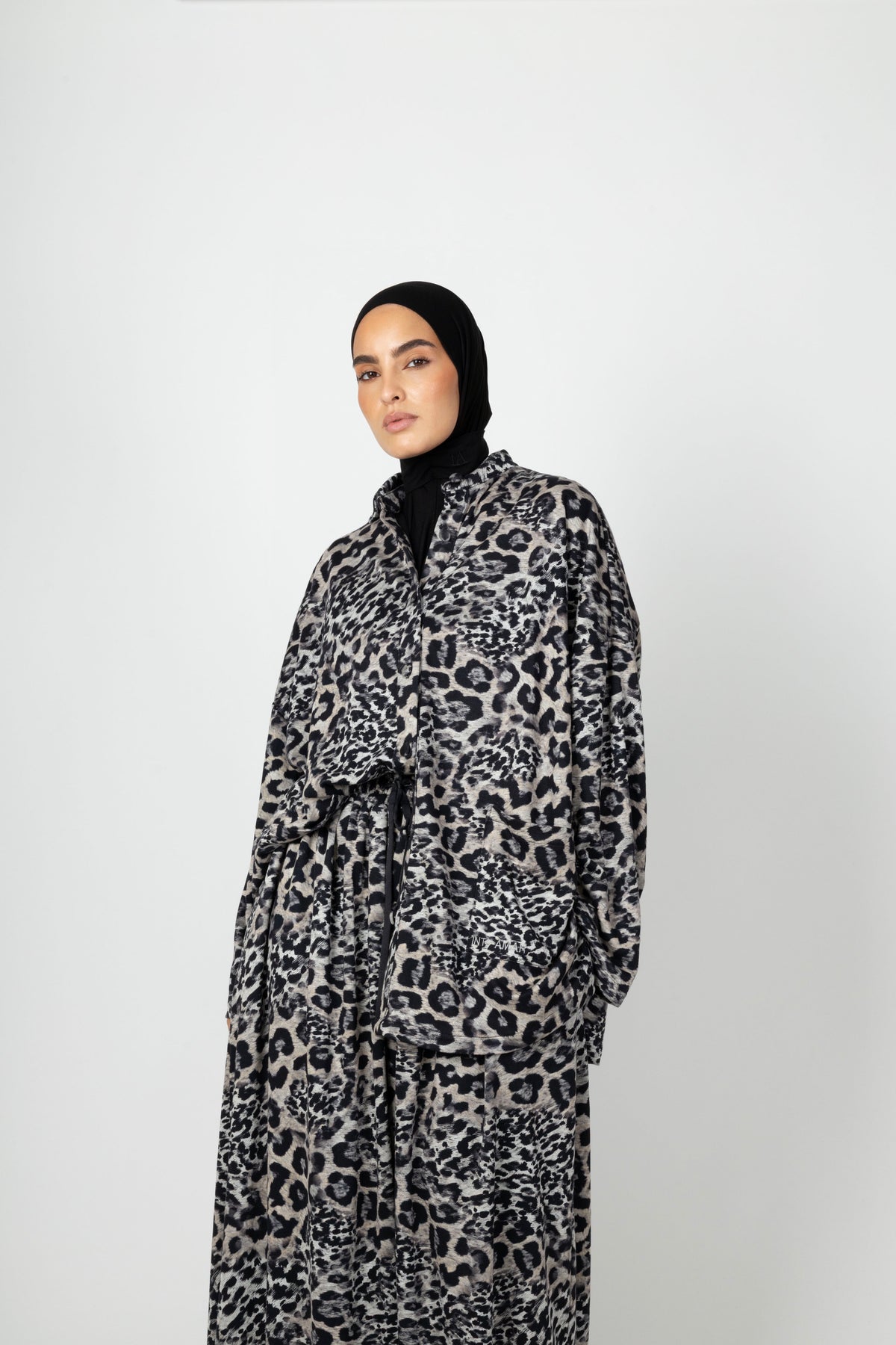 Wide Twinset - Monochrome Animal