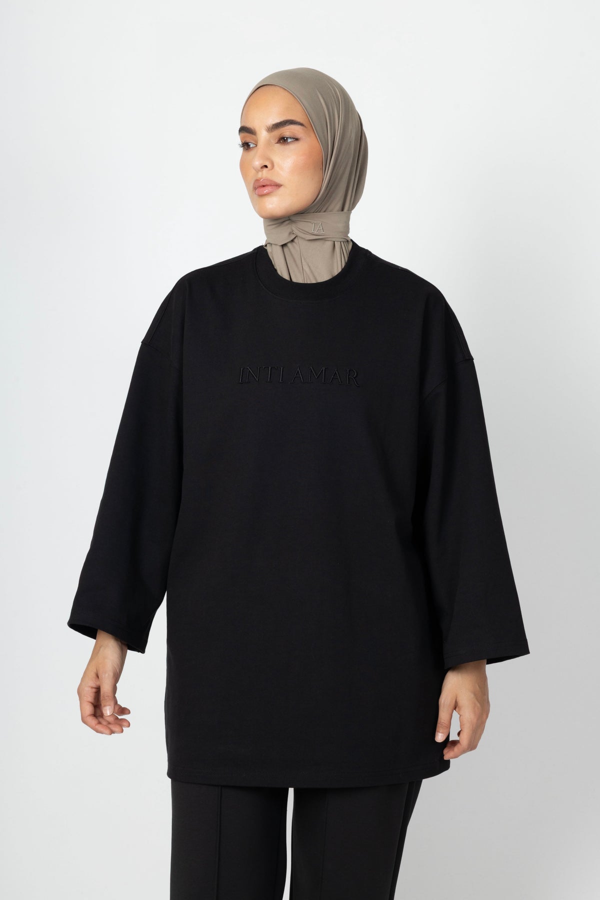 Oversized Essence Shirt - Black
