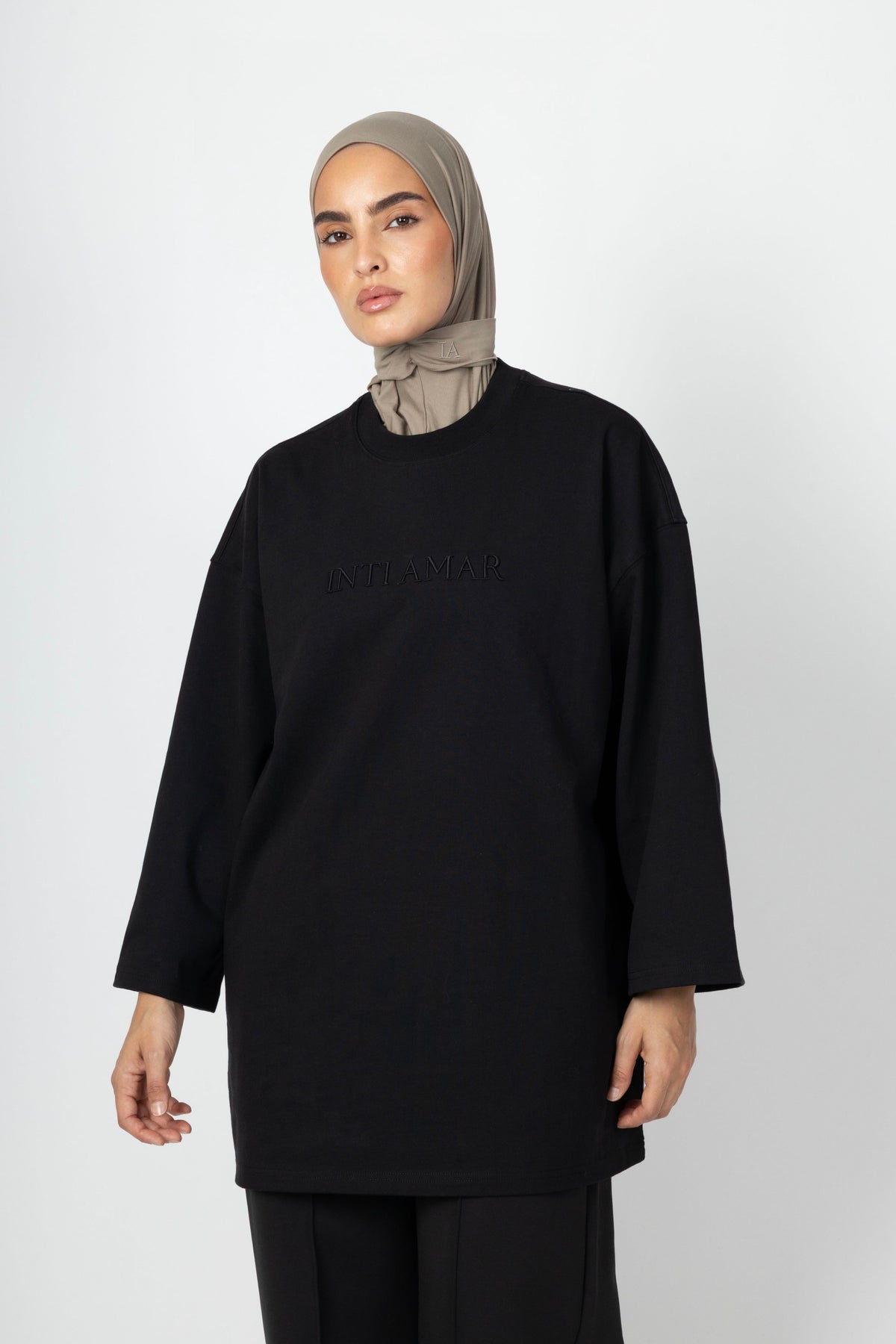 Oversized Essence Shirt - Black