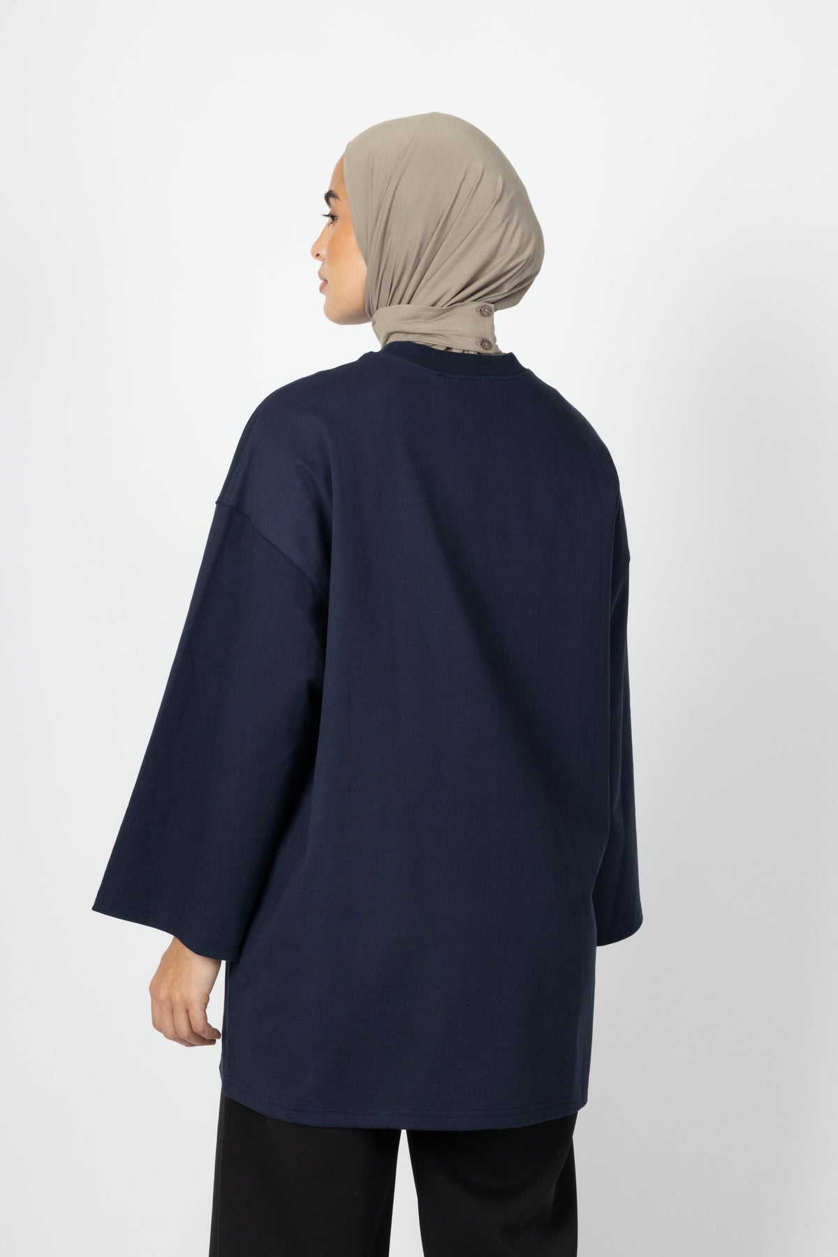 Oversized Essence Shirt - Midnight