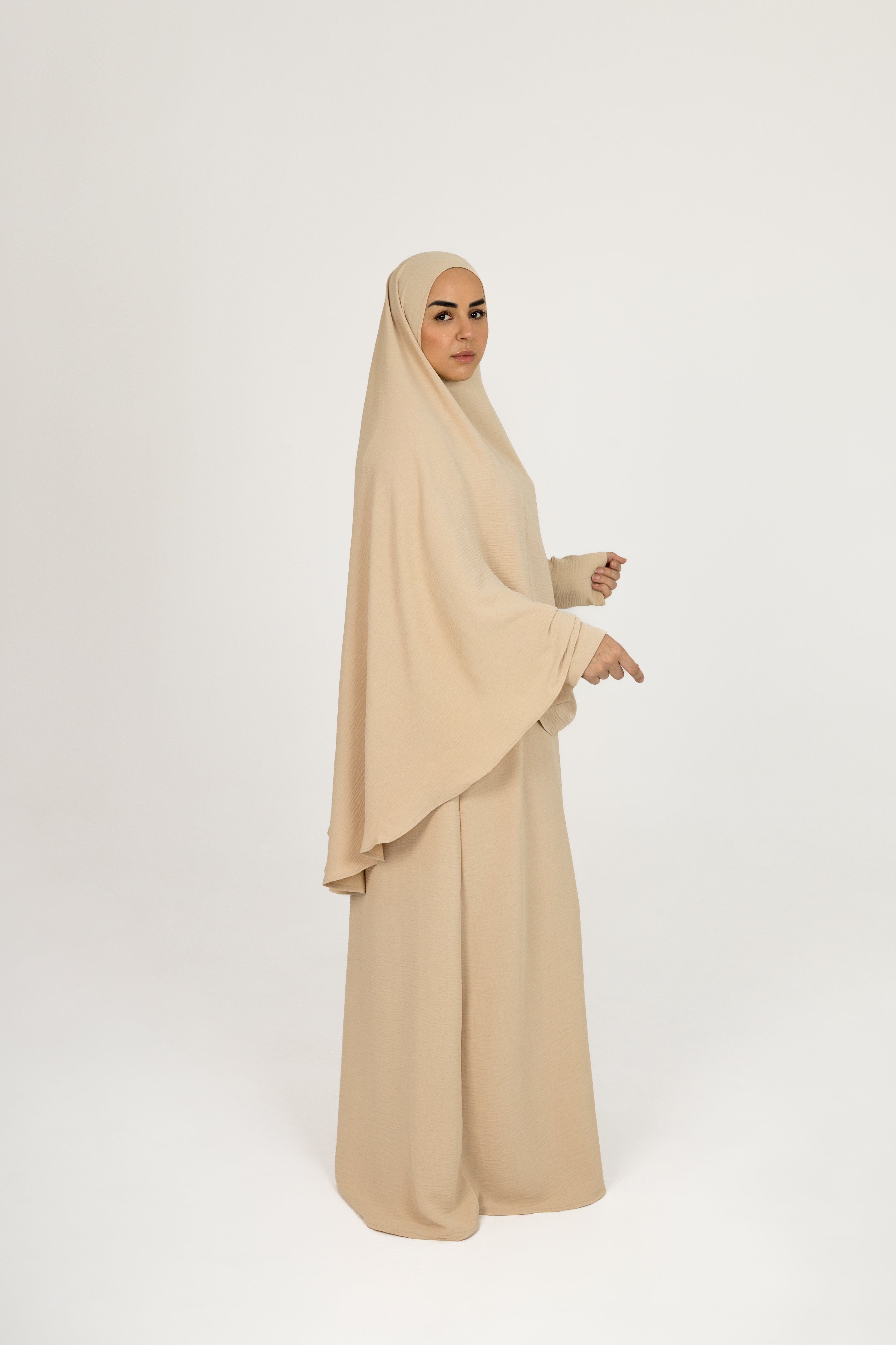 Essence Khimar Set - Nude