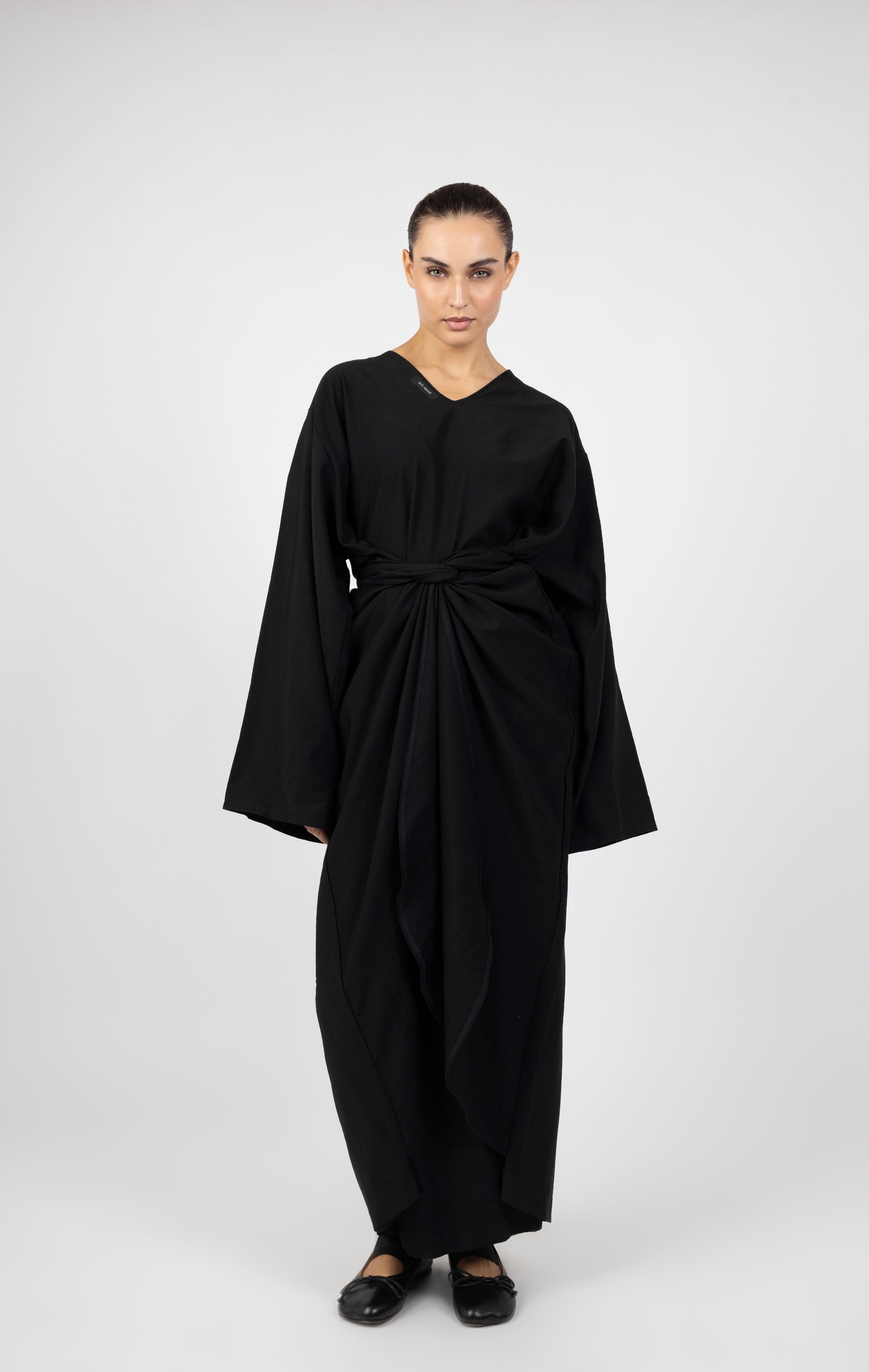 Twist Charm Abaya - Black